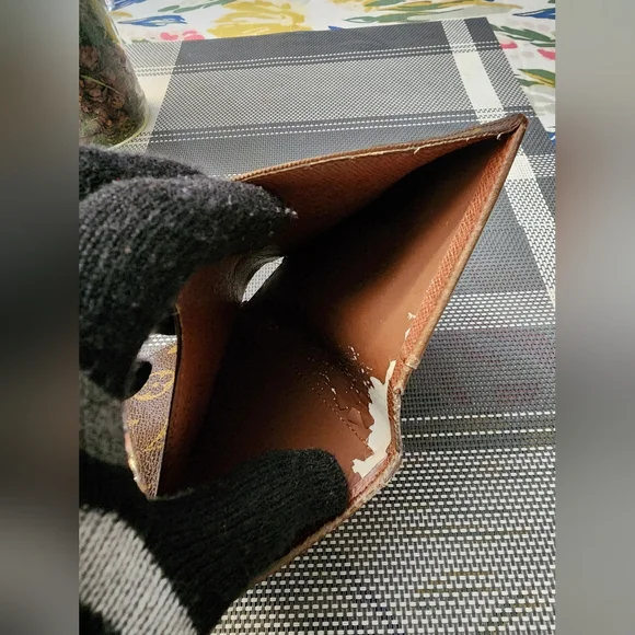 ๐ฅBUNDLE 3 Authentic LOUIS VUITTON Wallets ๐ฅGreat deal! Don't miss this chance! - Picture 14 of 16